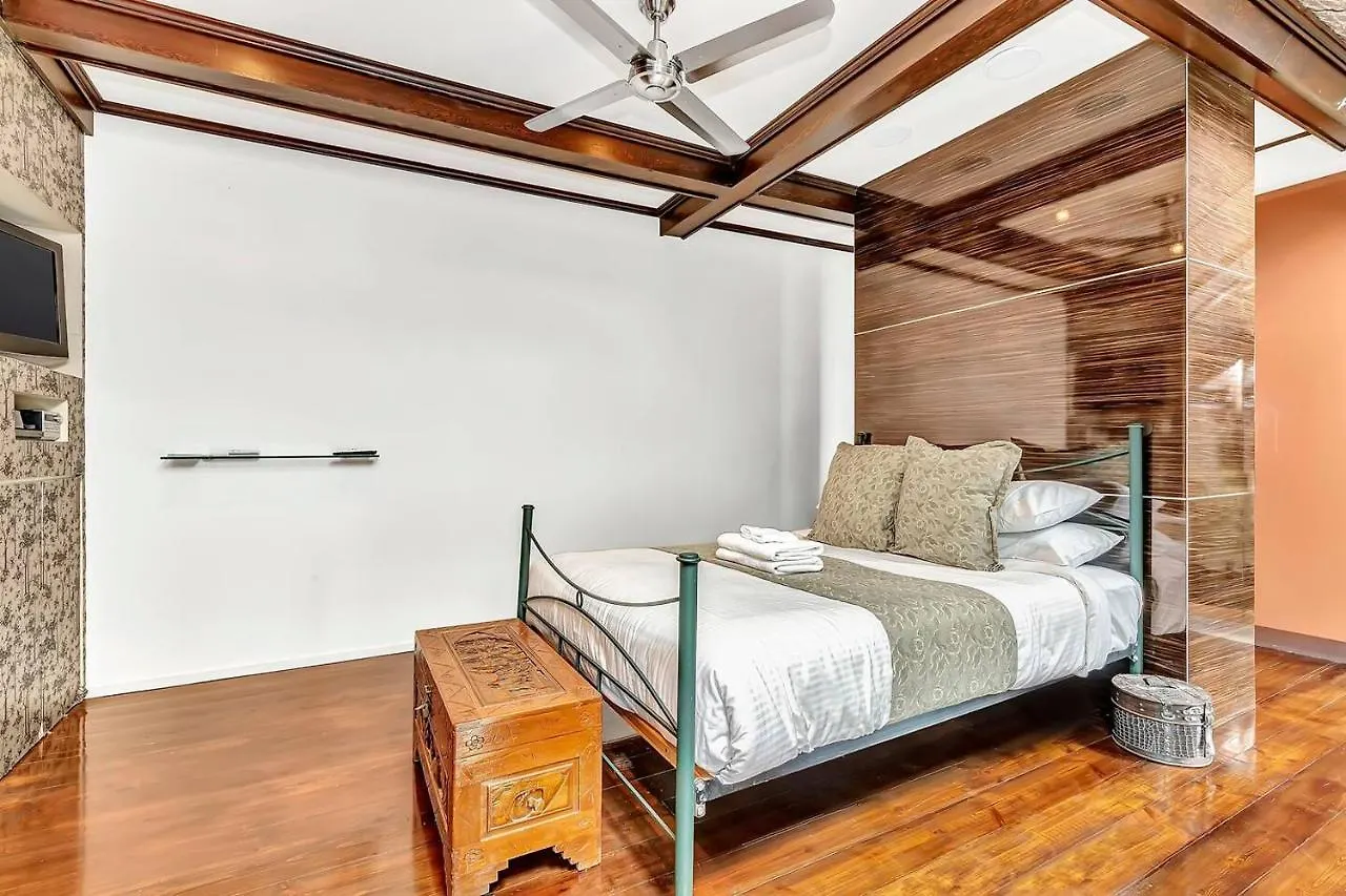 Parish Court - A Unique Contemporary Conversion Adelaide Australia